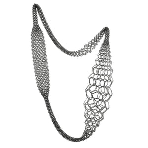 hopper-sculptural-chain-necklace-oxidised-silver-joanne-thompson.jpg