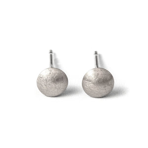tiny-silver-studs-earrings-small-earstuds.jpg